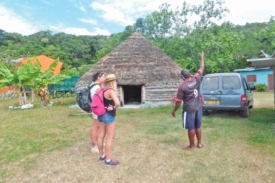 La randonnée, une affairede famille chez les Weniko