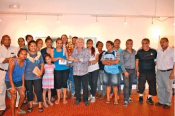 Champions et championnes  de volley-ball récompensés