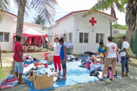 Une braderie solidaire avec la Croix-Rouge pendant deux jours
