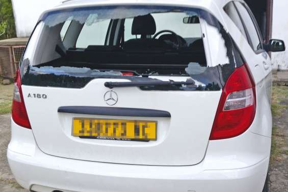 Série de caillassages au niveau du pont de Kokingone