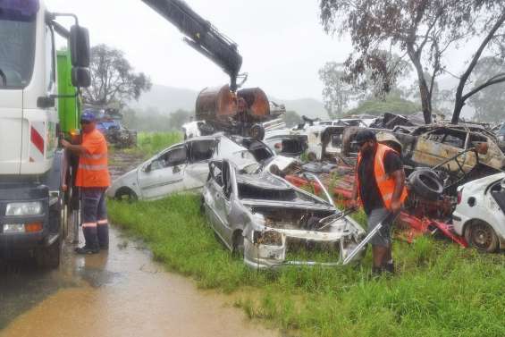 Les montagnes de carcasses de Gadji vont disparaître