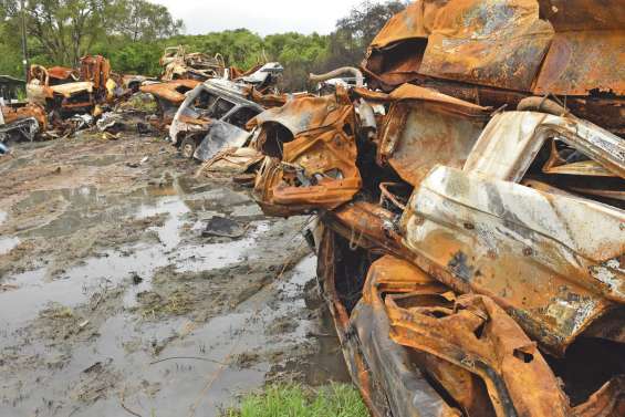 Les carcasses de Gadji en plein déménagement
