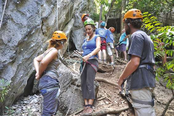 Les Roches Notre-Dame accrochent les amateurs d'escalade
