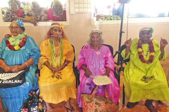 Les grands-mères à l'honneur au marché