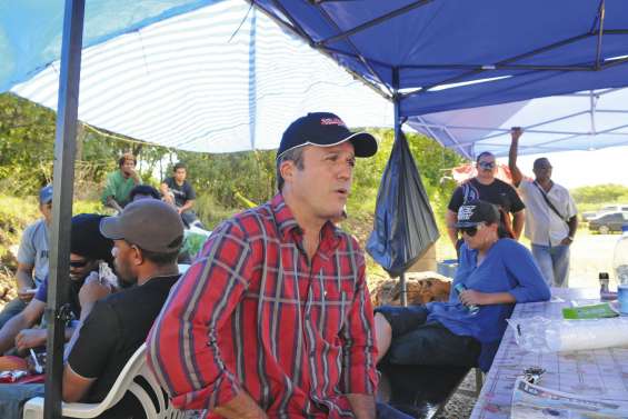 Les salariés de Caltrac toujours mobilisés à Vavouto