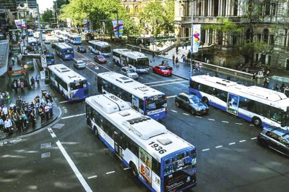Privatiser les bus de Sydney pourrait rapporter 500 millions de dollars
