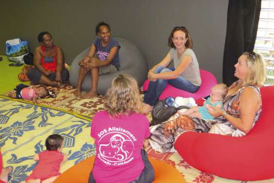 Petits échanges entre mamans autour de l'allaitement