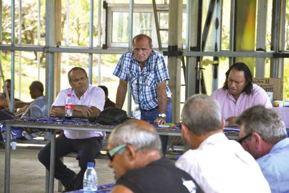 Les rouleurs font monterla pression sur Germain