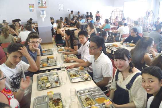 Les lycées du Grand Nouméa séduisent le Japon