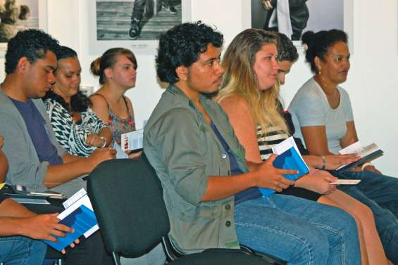 Soixante-sept jeunes majeurs ont reçu leur carte d'électeur