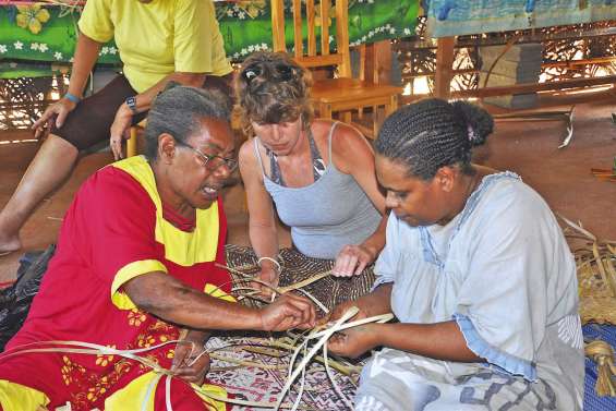 La vannerie tisse les liens entre les femmes