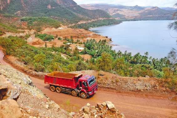 La province Nord défend sa doctrine nickel