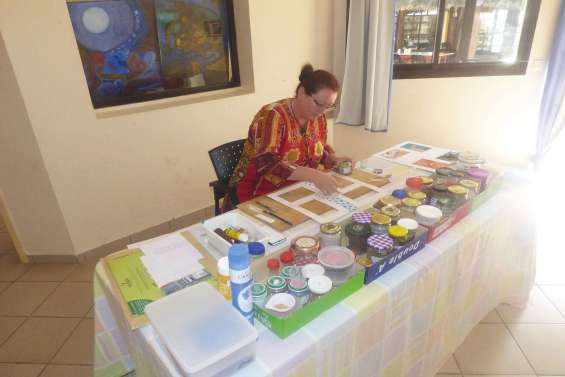 Des tableaux de sable à la médiathèque Löhna