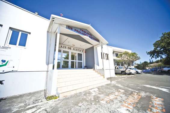 Battue par son mari, elle avait accouché prématurément