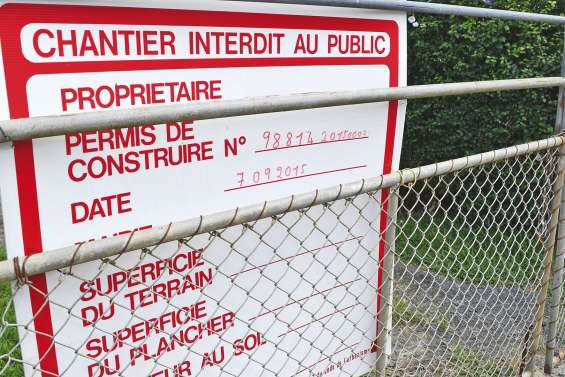 La mairie reprend la main sur les permis de construire