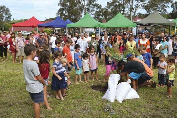 Les voisins apprennent à se connaître