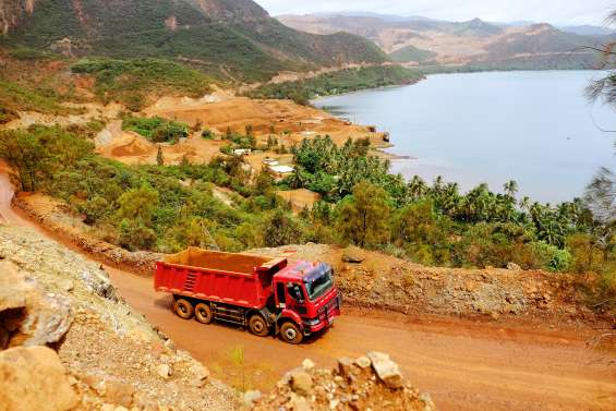 Paris confirme la déprime économique en Calédonie