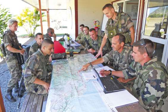 400 militaires vont  « s'emparer » de la cité