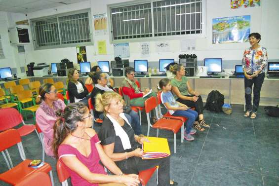 Les parents retournent à l'école