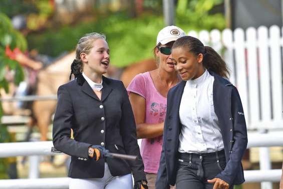 Six cavalières partent en stage en Métropole