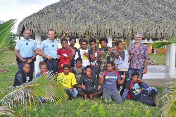 La Segpa de La Roche  a créé une classe Défense