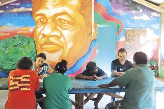 Les bulletins scolaires remis en tribu