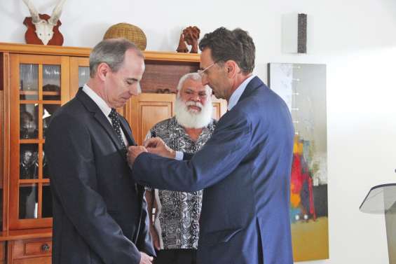 La Légion d'honneur pour Michel Sallenave