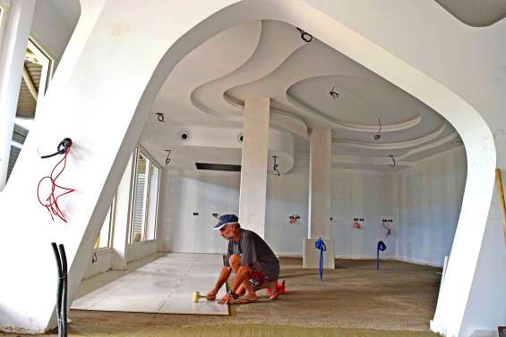 La médiathèque de Boulari prend peu à peu forme(s)