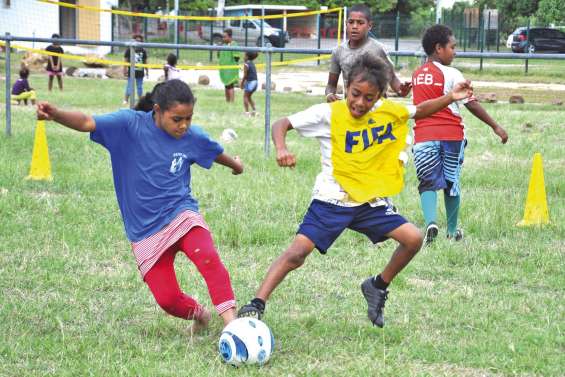 Jeunes sportifs et supporters à l'heure des Jeux intertribus