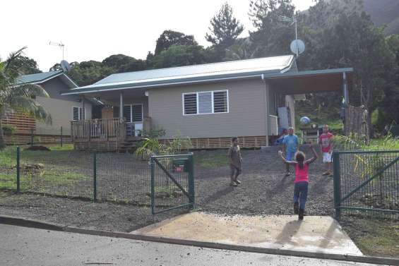 Ko Viemoro : logements sociaux sur terres coutumières