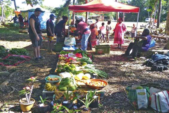 Du bon, du frais et du bio au marché des producteurs