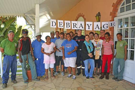 Une vingtaine d'agents municipaux ont débrayé