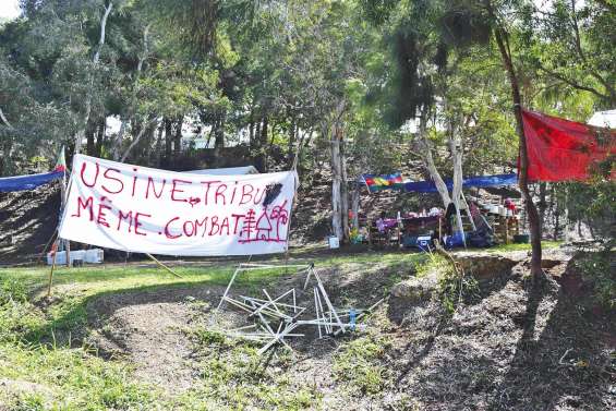 Le piquet de grève est toujours là