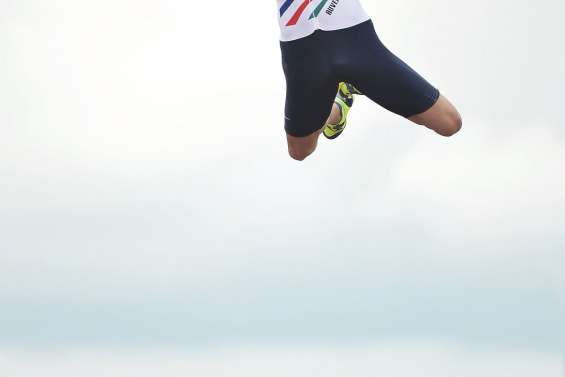 Renaud Lavillenie continue de planer