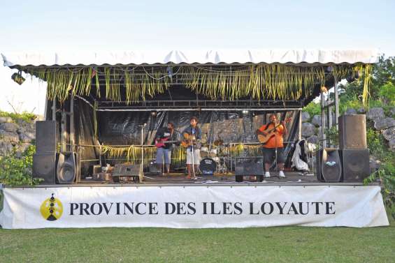 Le café-concert cherche le bon accord