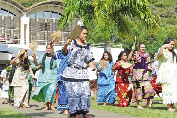 L'agora de l'université réunit toutes les cultures