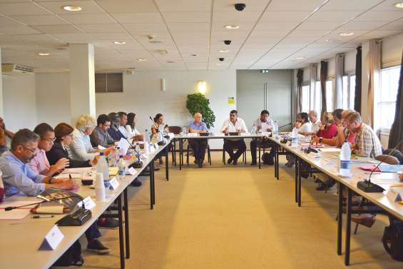 Parc de la mer de Corail : des pistes d'action d'ici fin 2016