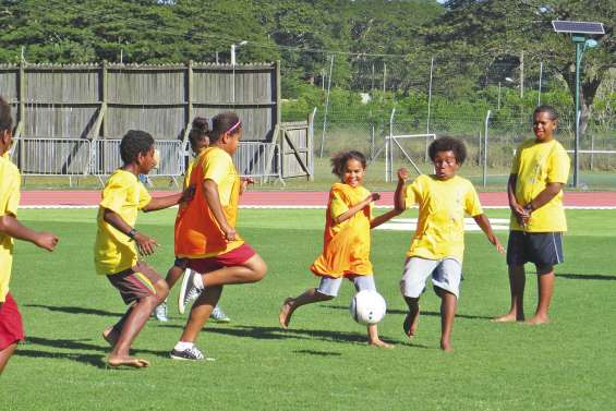Les 16es jeux intertribus rassemblent les jeunes sportifs au stade Yoshida