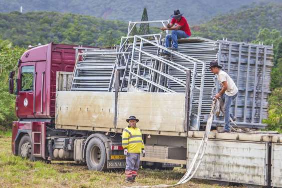 Le montage du carré, premier défi du rodéo