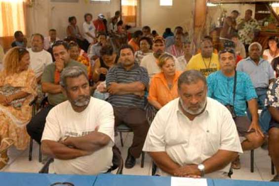 L'USTKE à l'heure des explications