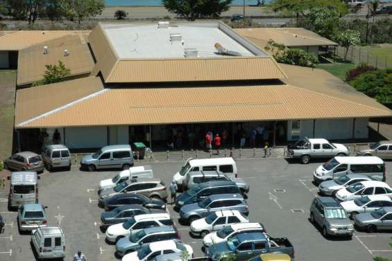 L'USTKE lave son linge en famille