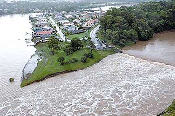 Australie : Le déluge de la côte est emporte cinq personnes