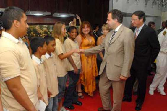 400 débats pour préparer notre école