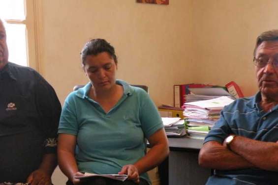 Les riverains des poulaillers réclament plus de contrôles