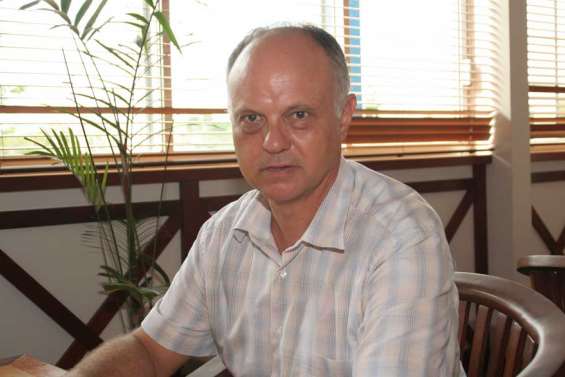 L'Aviation civile devient un service mixte