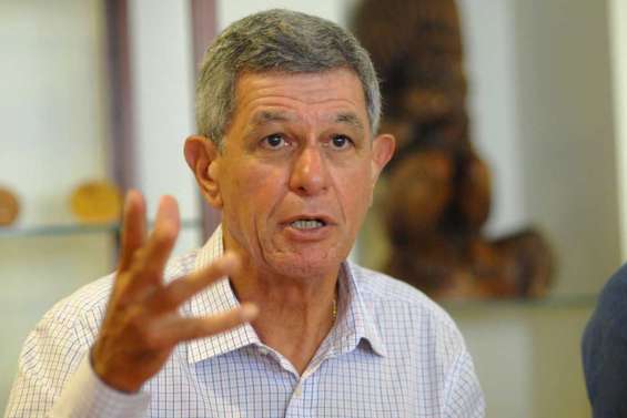 Pierre Frogier revient rassuré de Paris