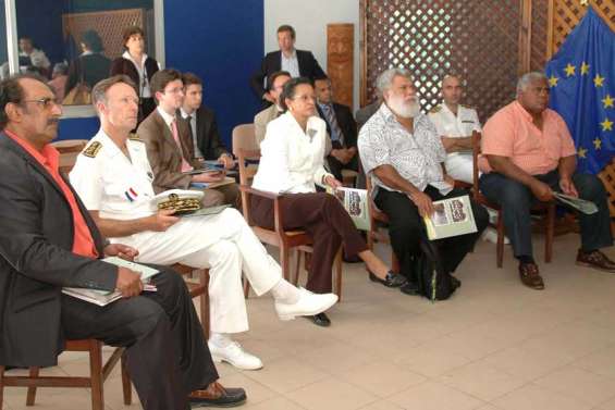 Visite ministérielle au pas de course