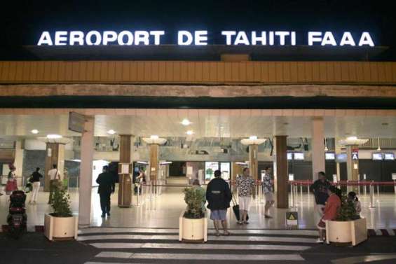 130 Calédoniens toujours coincés à Papeete