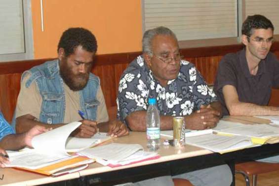 Compte administratif : chacun campe sur ses positions