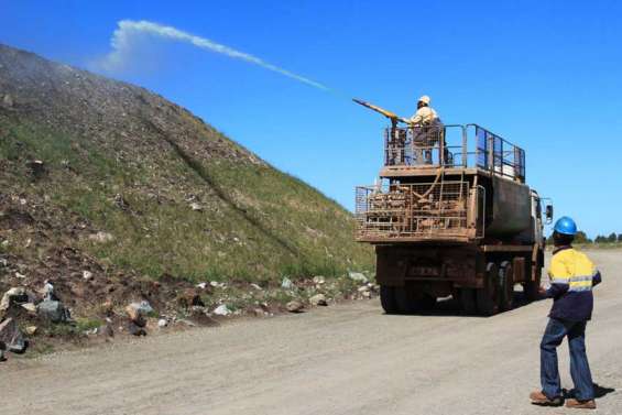 Silence, ça pousse sur le site de Vavouto